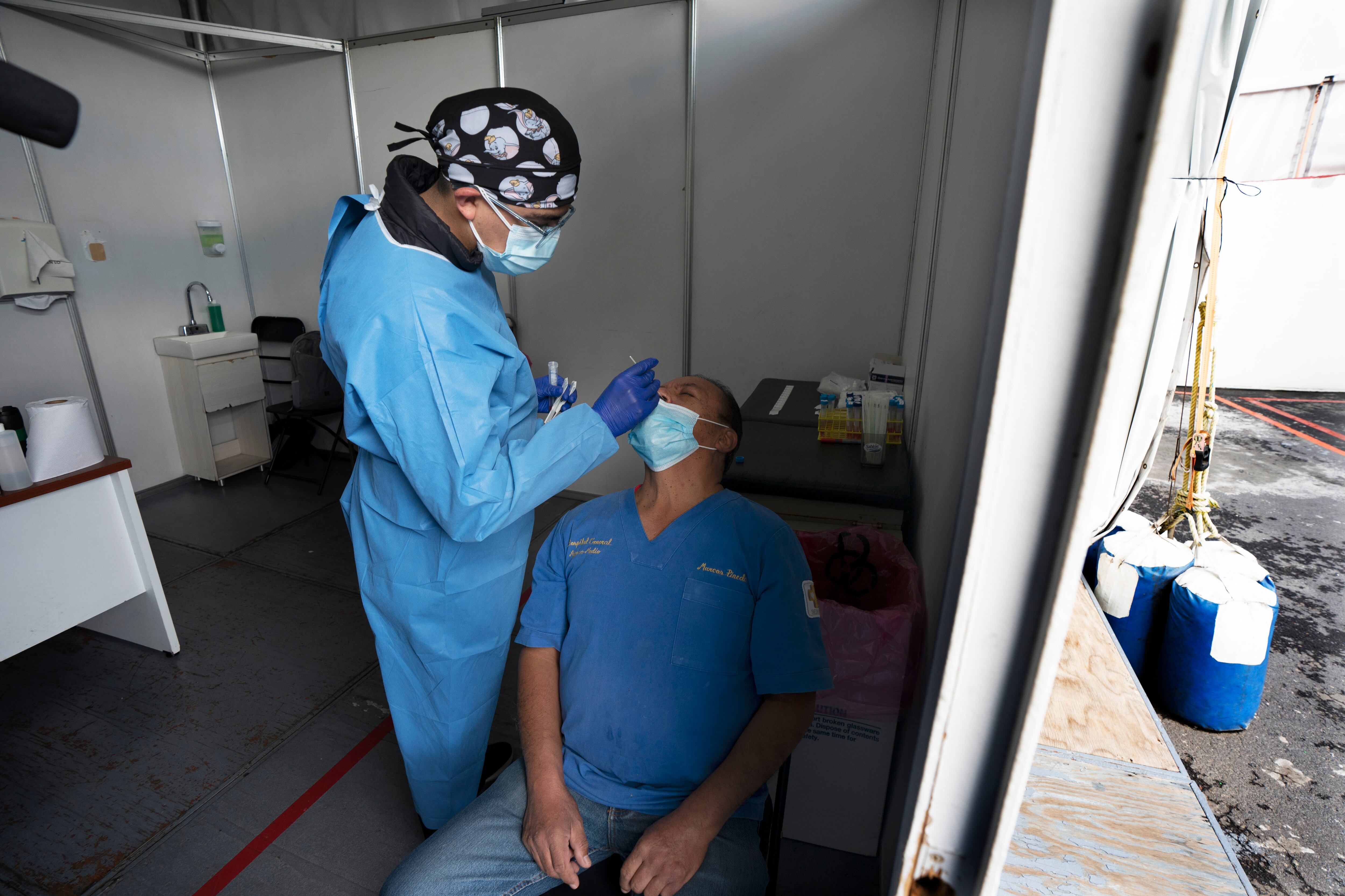 Pruebas covid-19. (AP Photo/Marco Ugarte)