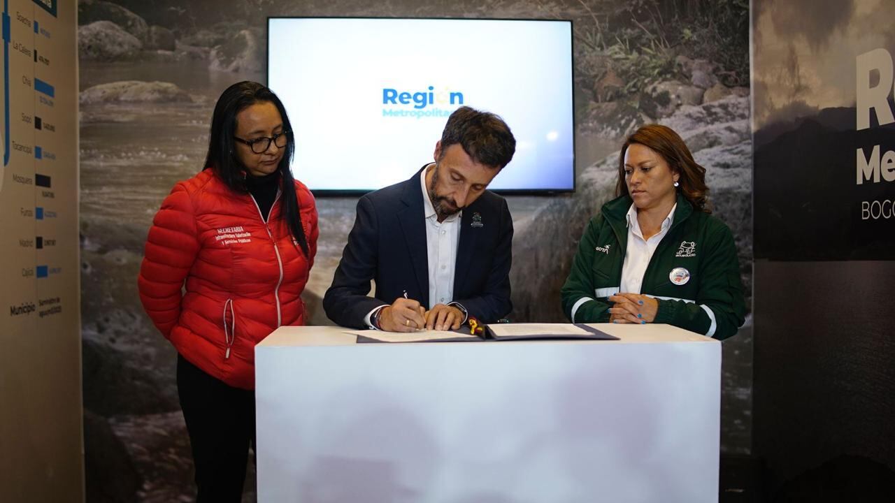 Nuevo convenio de agua para la Región Metropolitana.