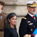 España El rey Felipe y la reina Letizia salen de la Abadía de Westminster después del funeral de la reina Isabel II, en el centro de Londres, el lunes 19 de septiembre de 2022.