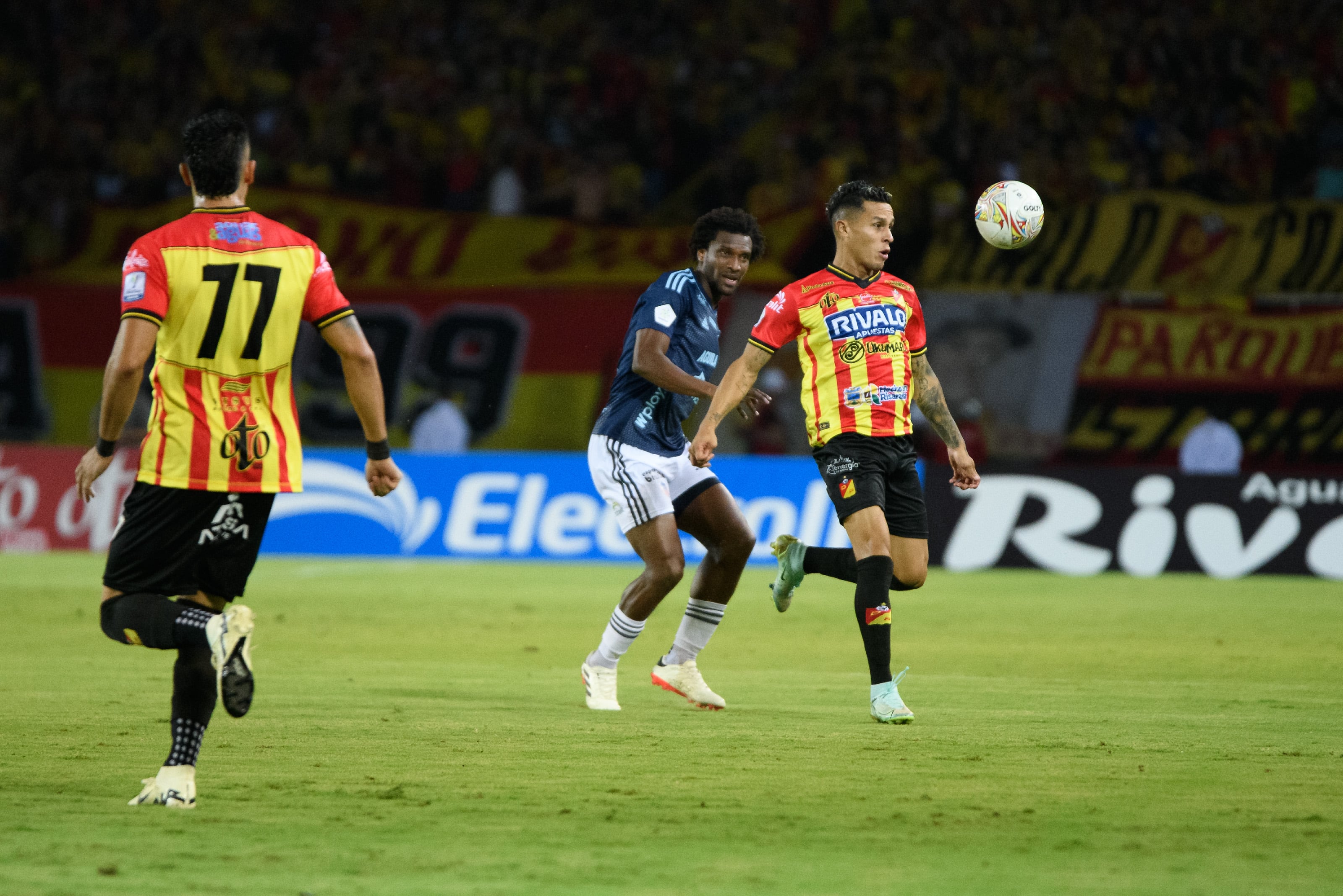 Junior y Pereira empataron en un partidazo por la fecha 9