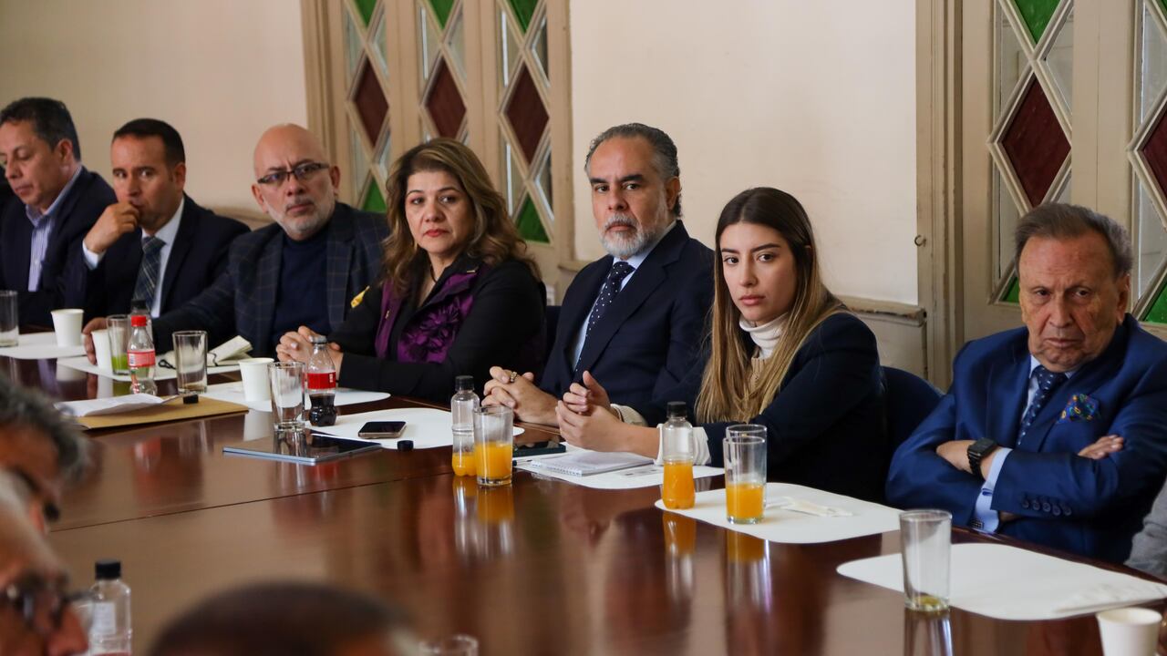 El ministro del Interior, Armando Benedetti, se reunió con sectores religiosos.