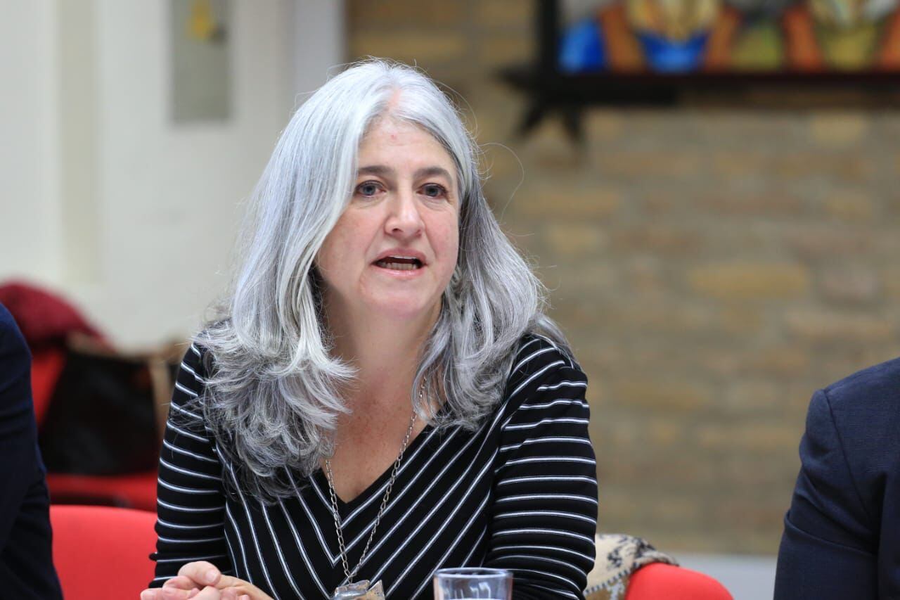 ministra de Vivienda, Catalina Velasco