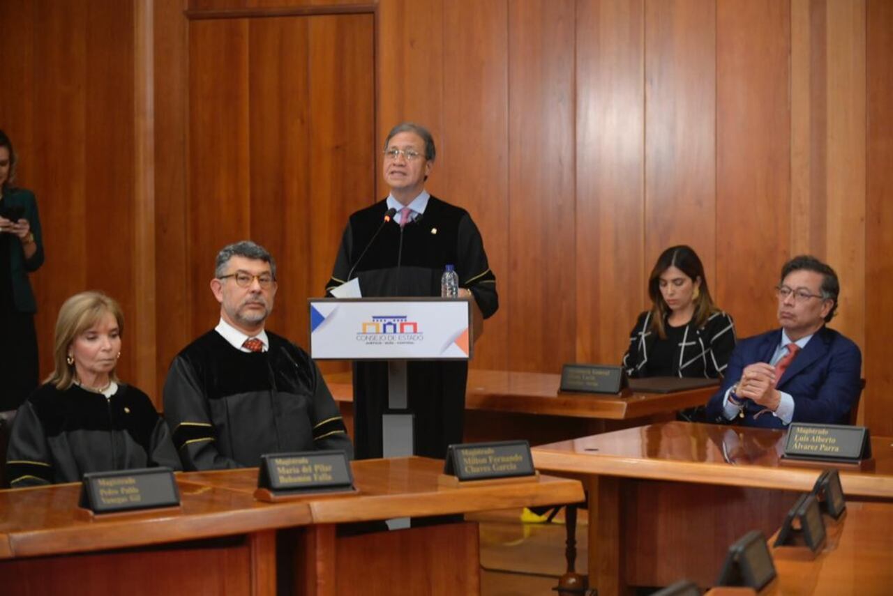 El presidente del Consejo de Estado posesionó a tres magistrados.