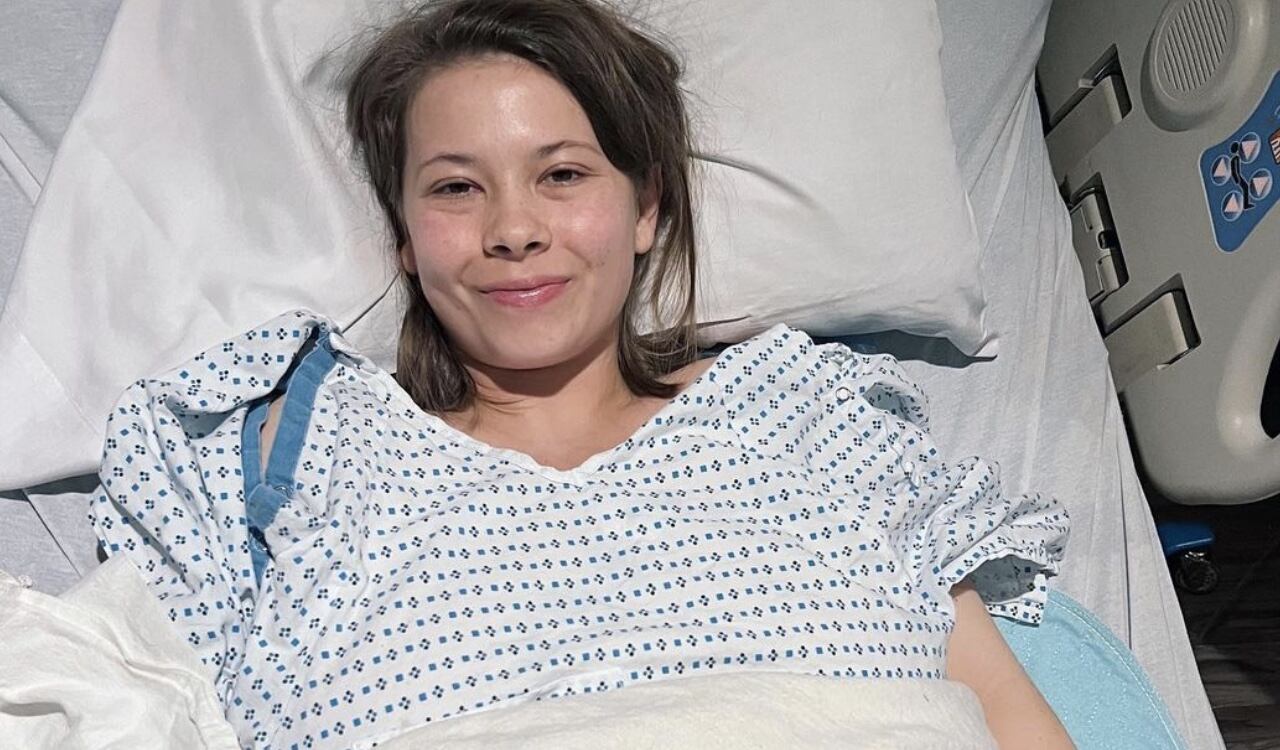 Por diez años Bindi Irwin, hija del cazador de cocodrilos, padeció esta dura enfermedad.