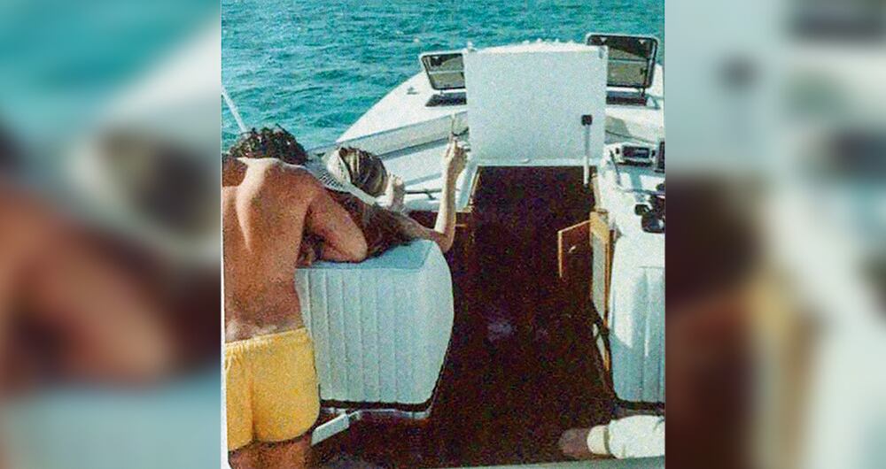   Carlos Lehder manejaba sus propios yates y lanchas en una isla de su propiedad en Bahamas. 