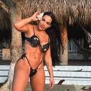 La bailarina recurre a su sensualidad para enamorar a su esposo y sus seguidores. Foto: Instagram @andreavaldirisos.