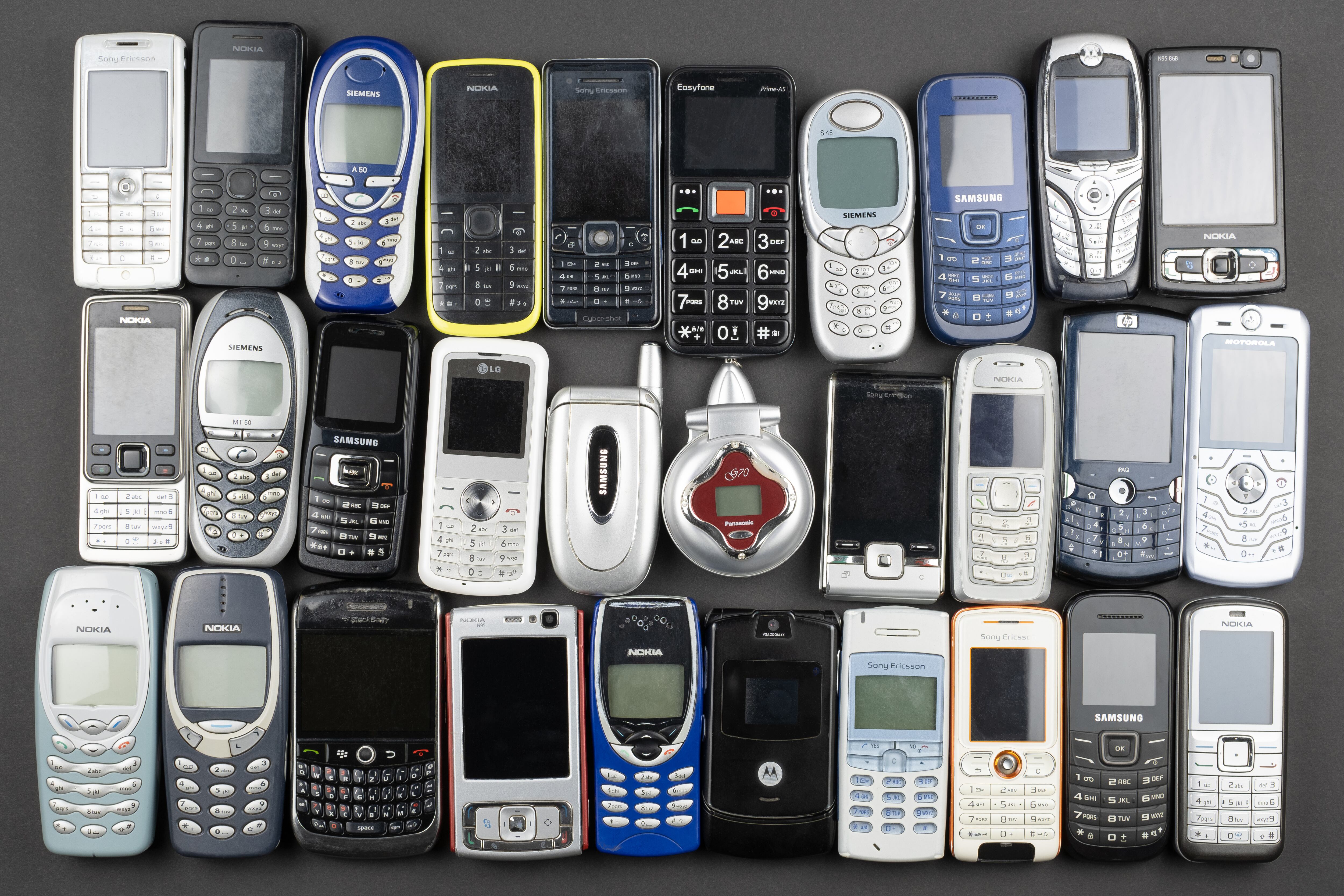 La industria de los celulares cambio para siempre cuando fue presentado, en 2007, el iPhone.