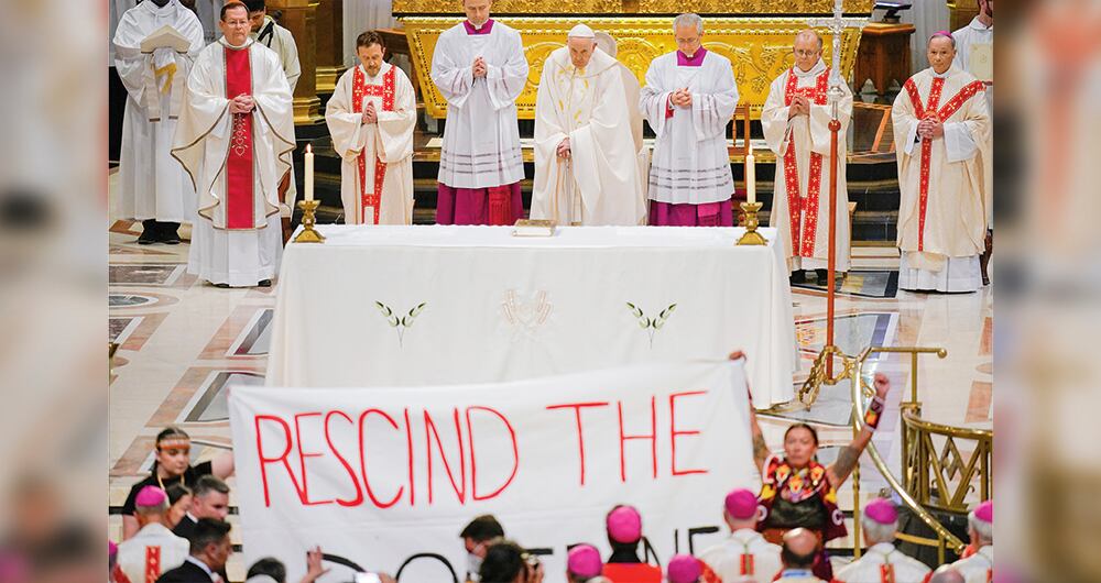 Manifestaciones contra la iglesia católica en Canadá