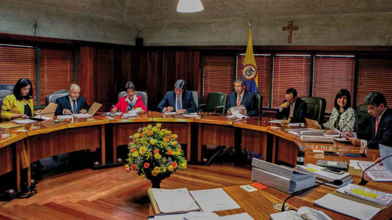 La votación en la Corte fue de 8 vs. 1 para mantener vivos los pliegos tipo