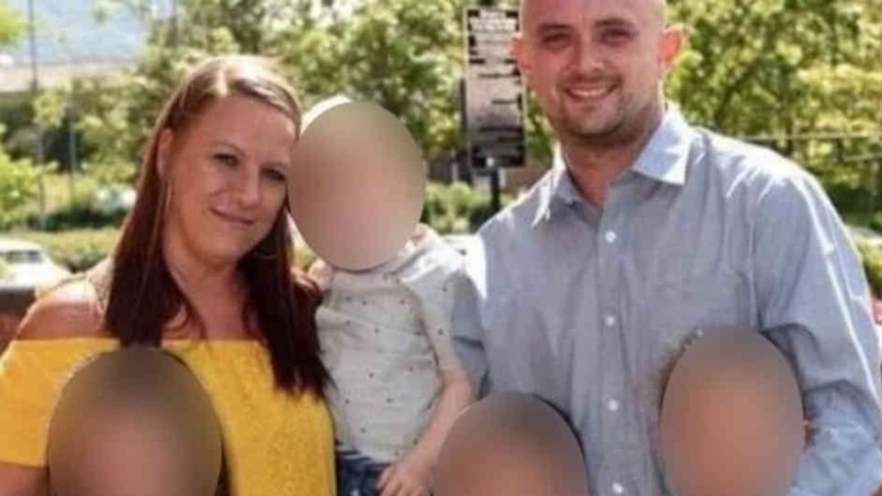 Jonathan Stevens y parte de su familia. Tenía 36 años.