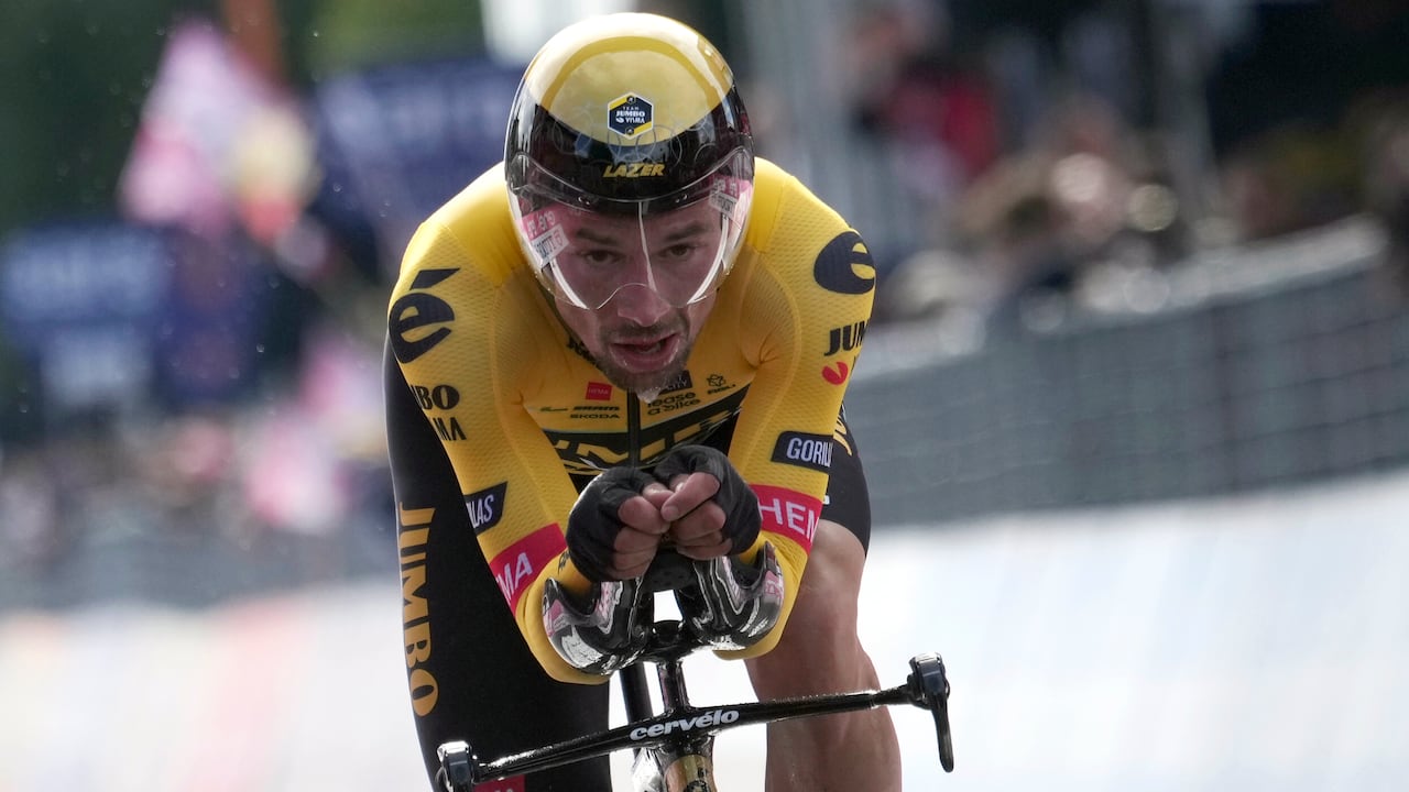 Slovenia's Primoz Roglic crosses the finish line to complete the 9th stage of the Giro D'Italia, tour of Italy cycling race, an individual time trial from Savignano sul Rubicone to Cesena, Sunday, May 14, 2023. (Gian Mattia D'Alberto/LaPresse via AP)