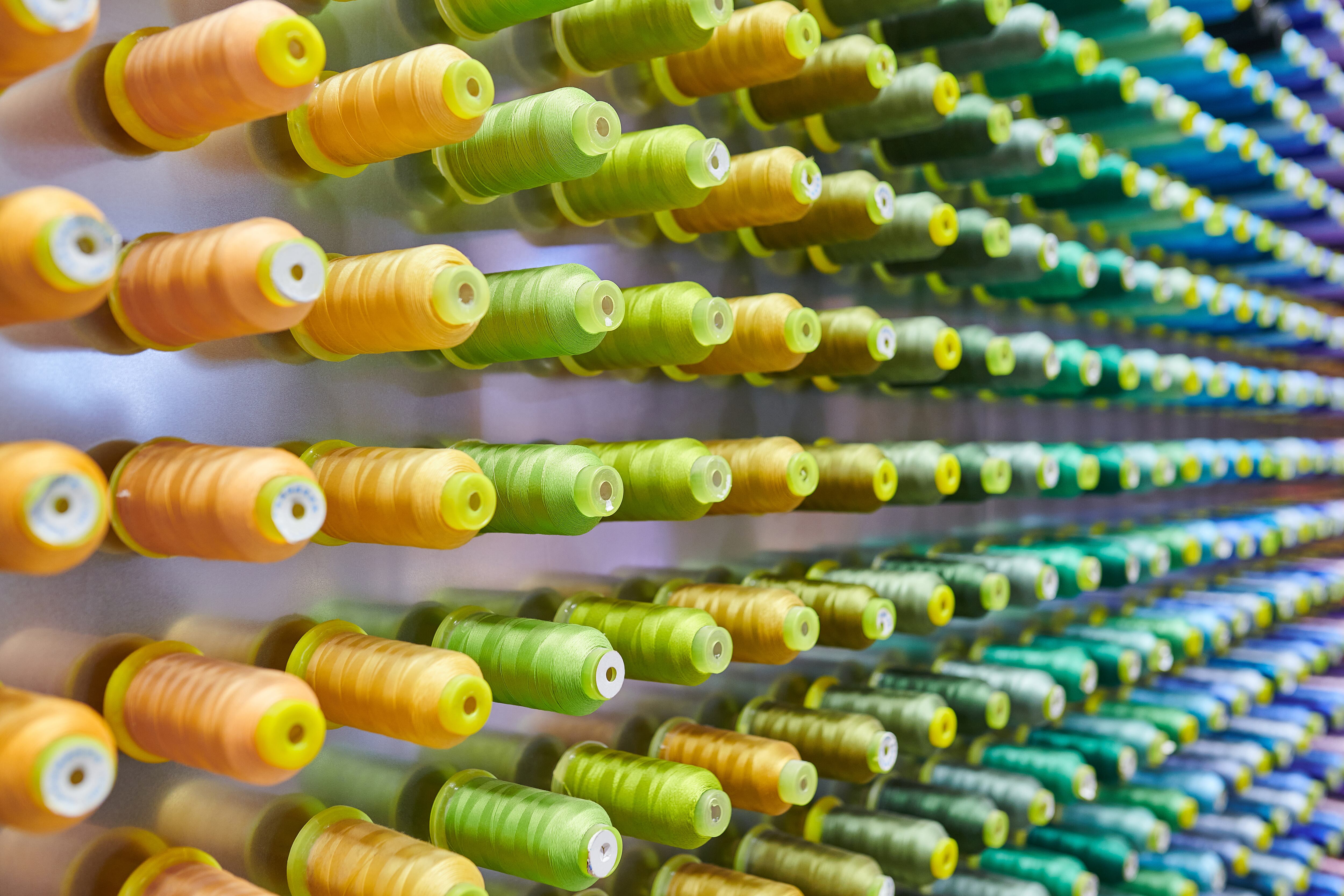 El crecimiento en la demanda de ropa con estética resort enfocada en climas cálidos y ambientes costeros fue del 25%, según cifras de Business Insurance USA