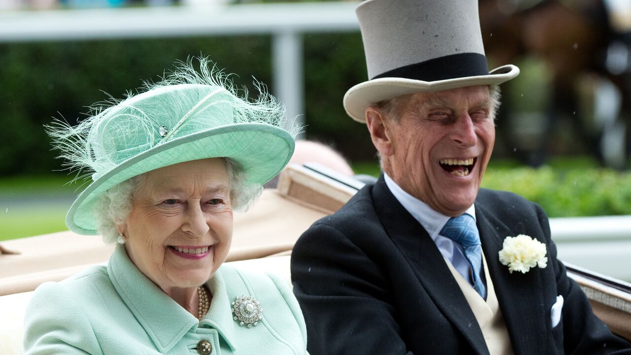 Isabel y Felipe durante la procesión real en las carreras de Ascot en 2012.