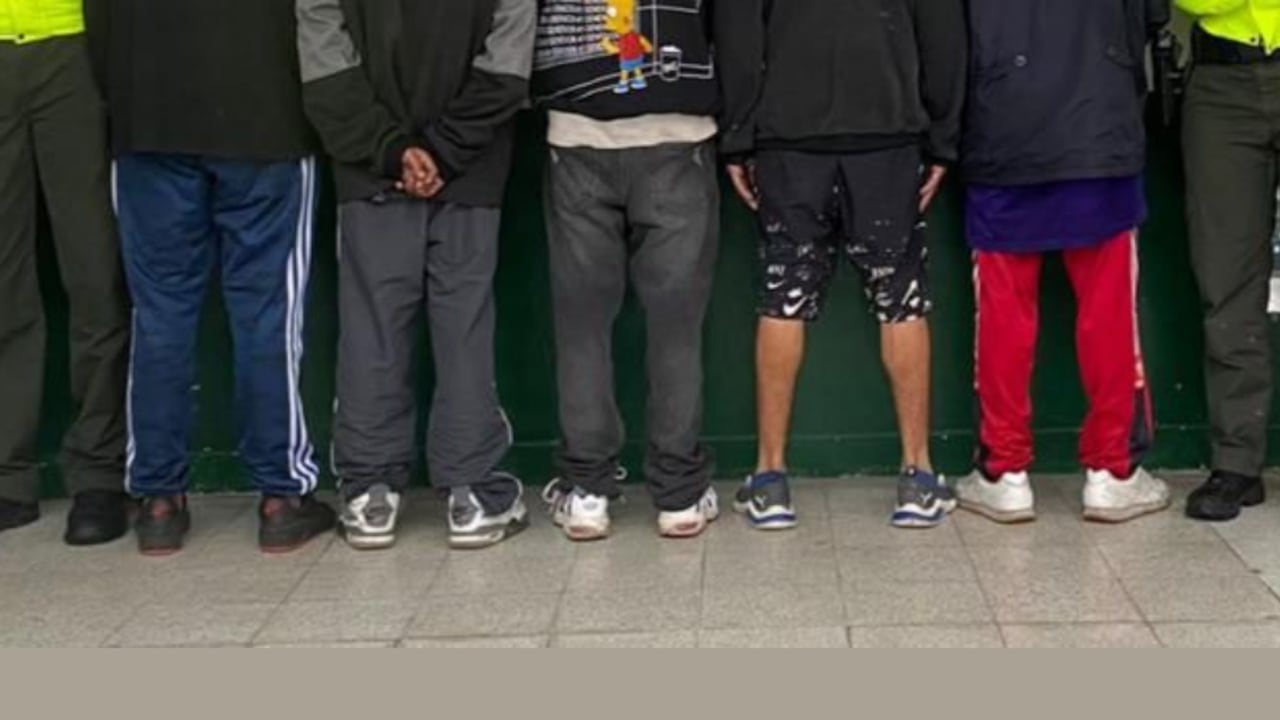 Supuesta banda integrada por menores de edad, señalada de cometer delitos en Itagüí, Antioquia.