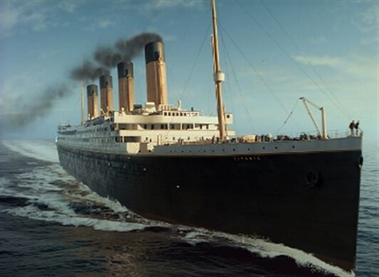 El mismo Palmer está financiando la construcción del barco gracias a la fortuna que ha amasado en el sector de bienes raíces y el carbón.