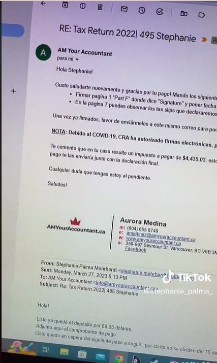 La joven recibió el cobro de impuestos correspondiente a sus ganancias en Canadá.