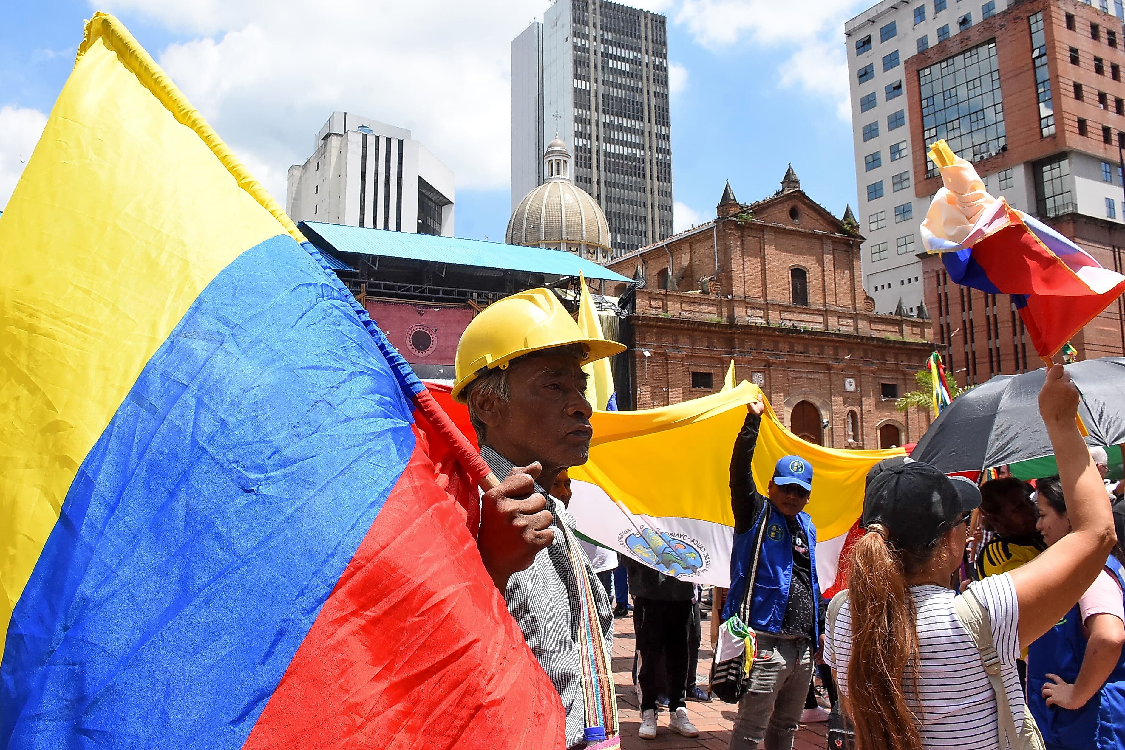 Marchas a favor de la consulta popular de Petro y sus reforma a la salud y al trabajo