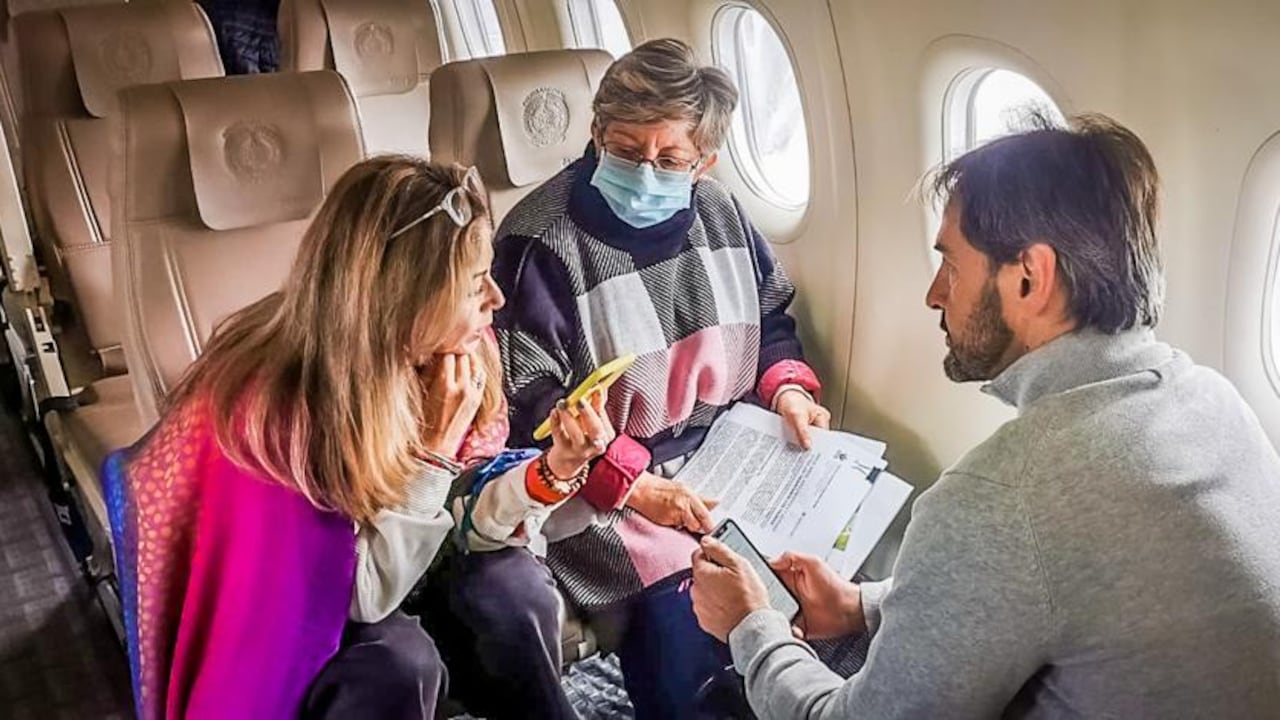 La directora general del ICBF, Concepción Baracaldo, la representante del Sistema Nacional del ICBF, Rocío Aranguren y el director de aseguramiento a la calidad del ICBF, Roberto Silva.