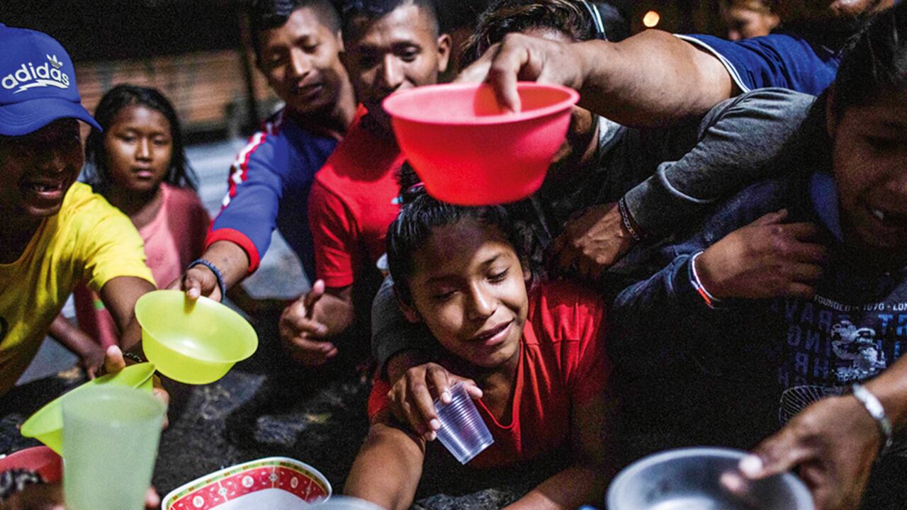 La crisis en Venezuela sigue acrecentándose con el pasar de los días. Pero la esperanza de negociaciones puede ser la solución que tanto se ha esperado.