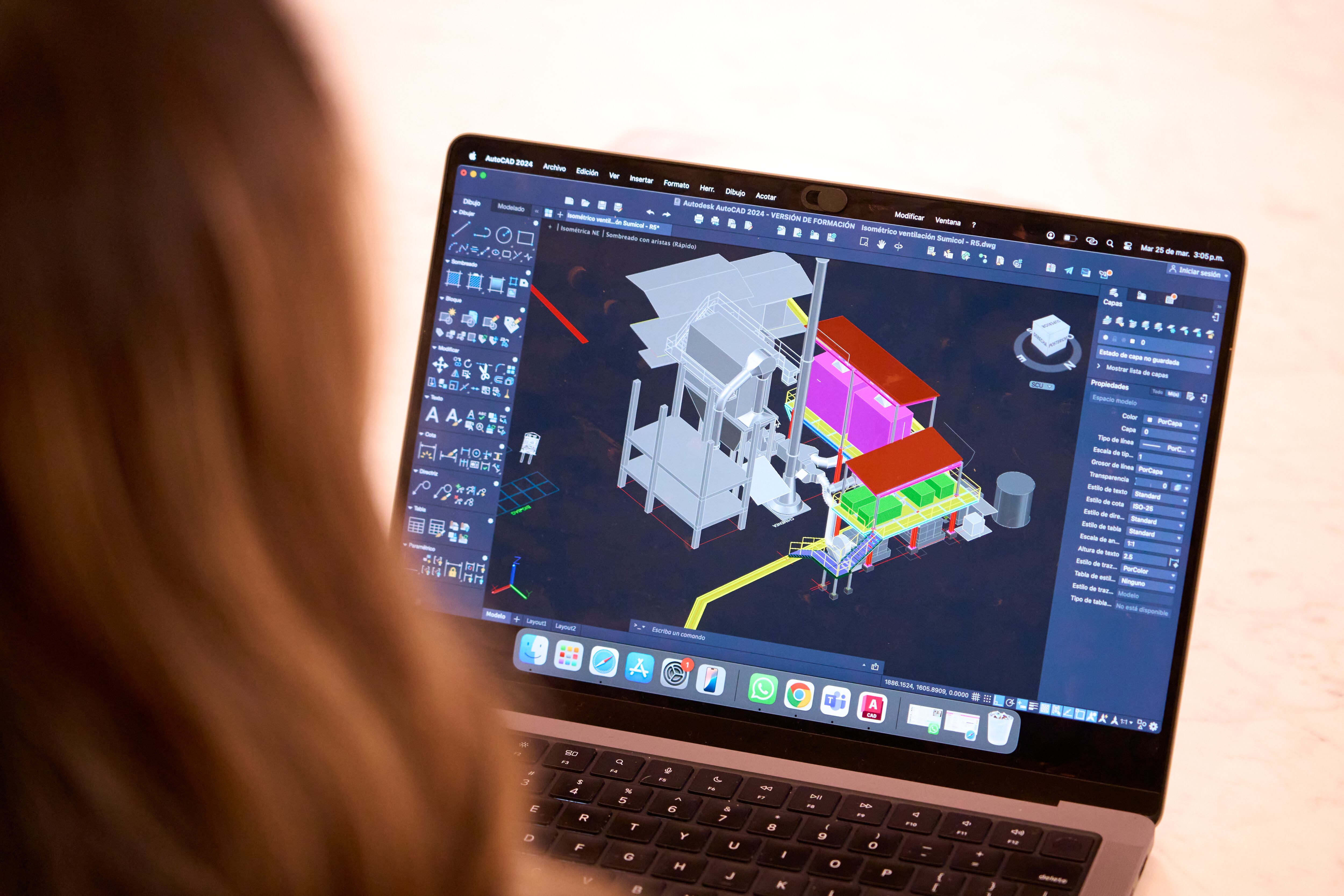 Mariana Pérez (CO), Tomorrow Shaper of the Young Inventors Prize 2025<br/>A device to capture and clean air pollution, converting gasses into biodegradable polymers for eco-friendly products, invention of Mariana Pérez (CO), Tomorrow Shaper of the Young Inventors Prize 2025<br/>