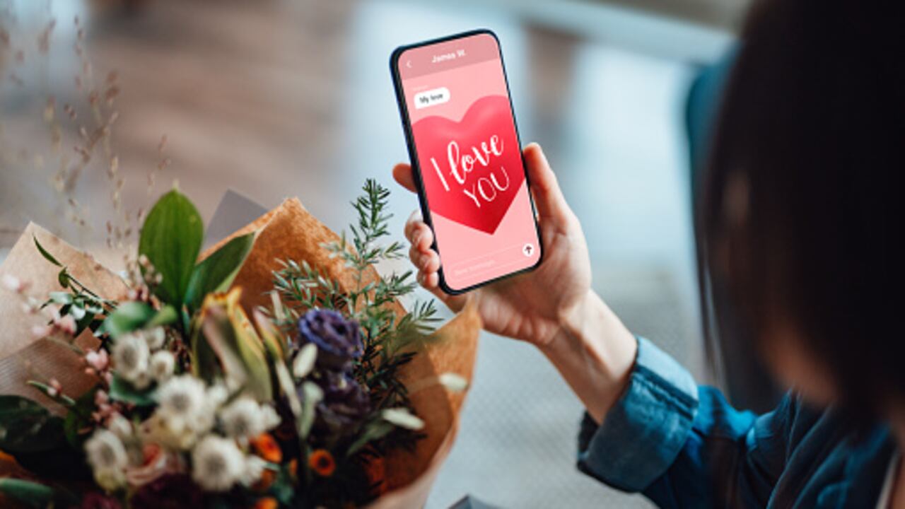 Las frases para enviar en Amor y Amistad.