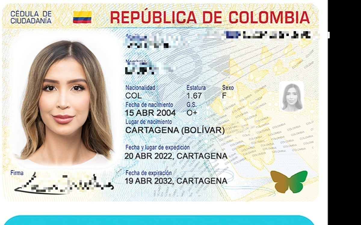 La cédula digital tiene dos versiones: una física elaborada en policarbonato y otra digital que los ciudadanos pueden portar en su dispositivo móvil.