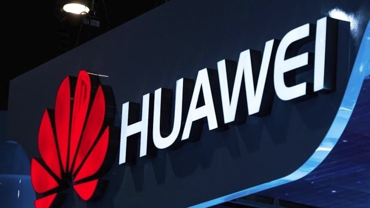 HUAWEI lamenta ser vetado en Canadá.