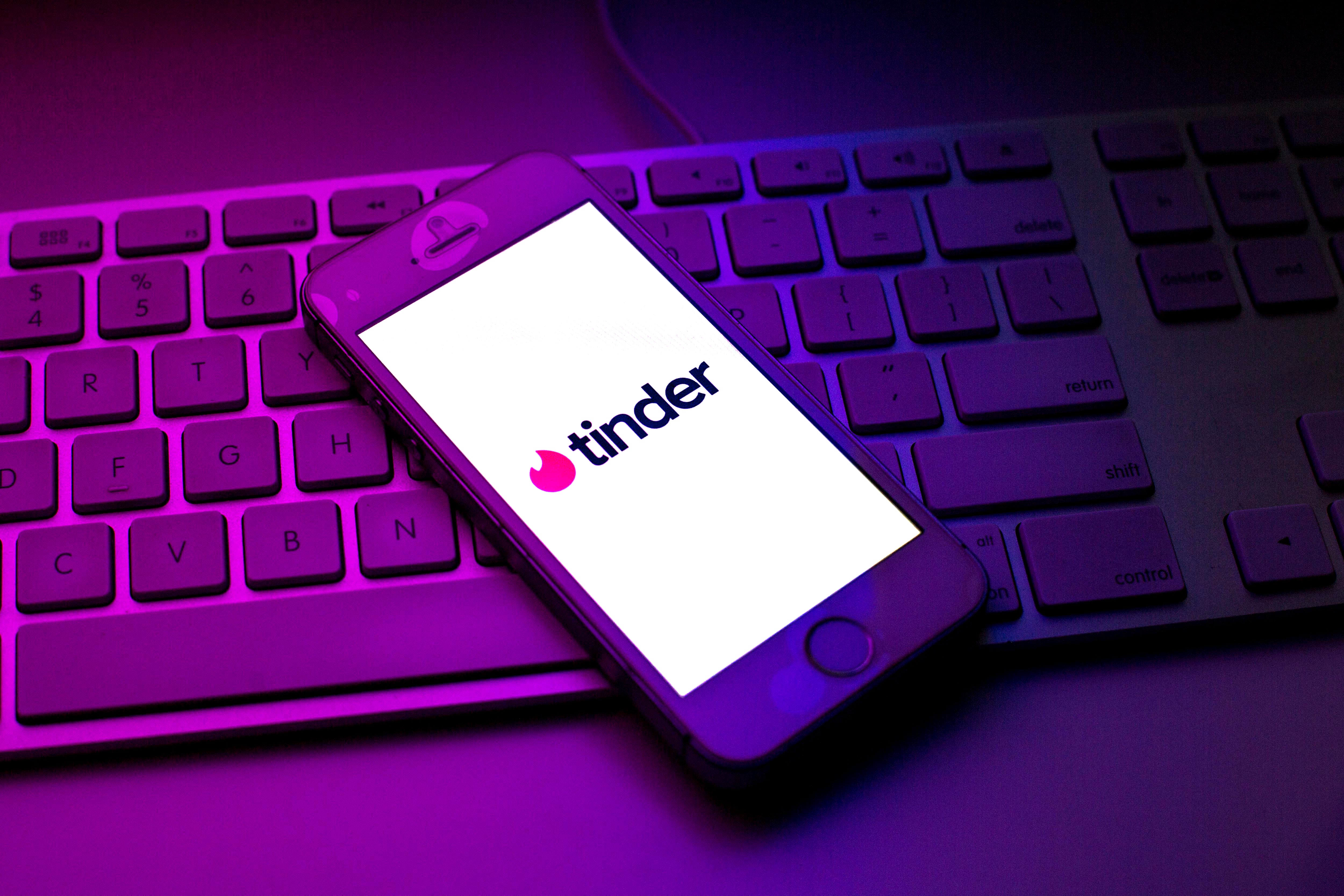 La abuela de Tinder que ha tenido más de 50 citas