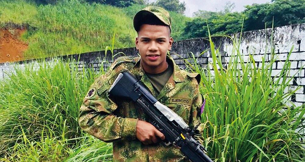    El soldado Quiñones siempre quiso ingresar al Ejército, por lo que su familia descarta que haya desertado, como lo afirman en la institución. La última vez que vio a su madre no la pudo abrazar porque ella tenía covid.