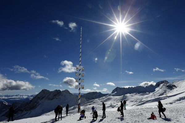 El sol extremo hace que se descongelen los nevados y se sequen los embalses. (Imagen de referencia)
