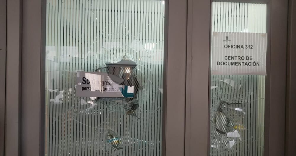 Daños de indígenas en toma a la Alcaldía de Medellín.