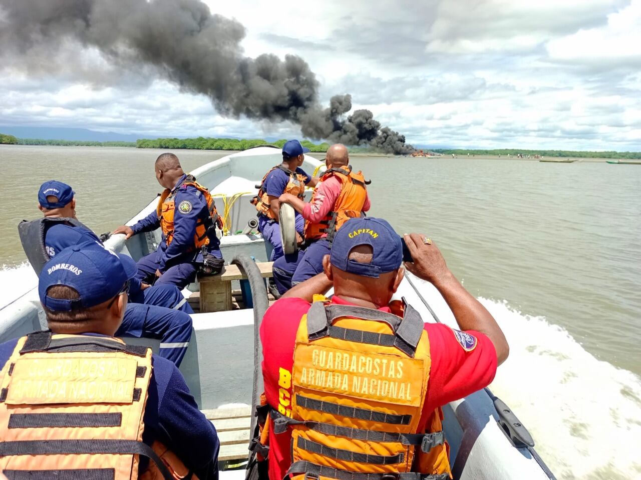 Embarcación se incendió en mar de Buenaventura