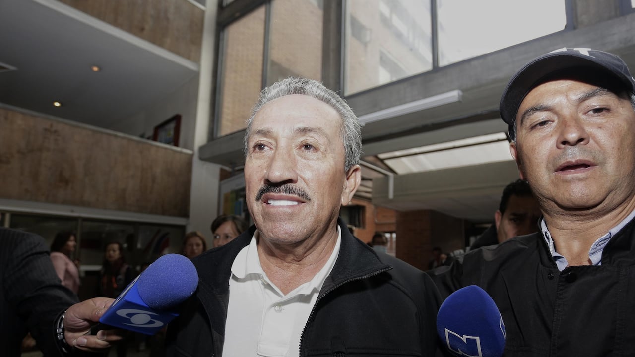 Hugo Aguilar, exgobernador de Santander, salpicado por la parapolítica.