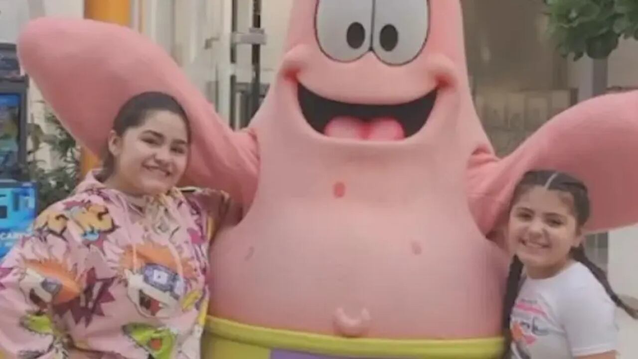 Las dos pequeñas viajaron con sus papás en busca de una mejor calidad de vida.