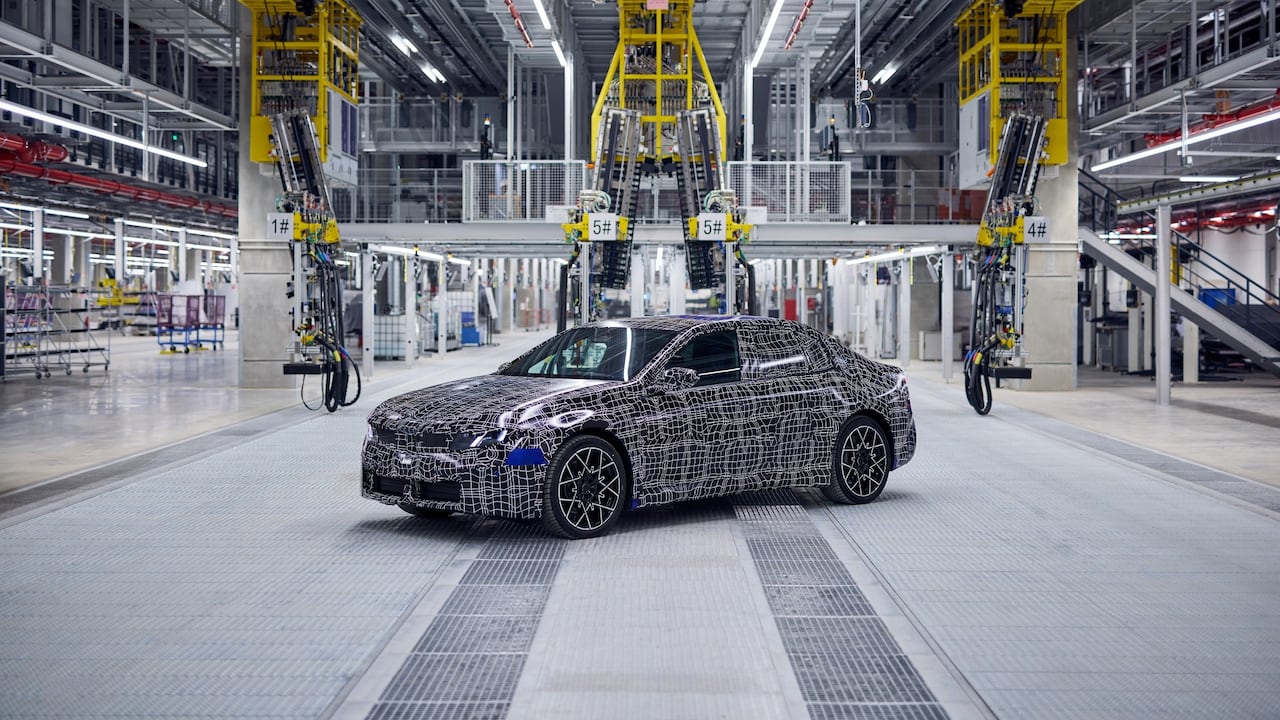 La producción en serie del nuevo BMW i3 comenzará en la segunda mitad de 2026.