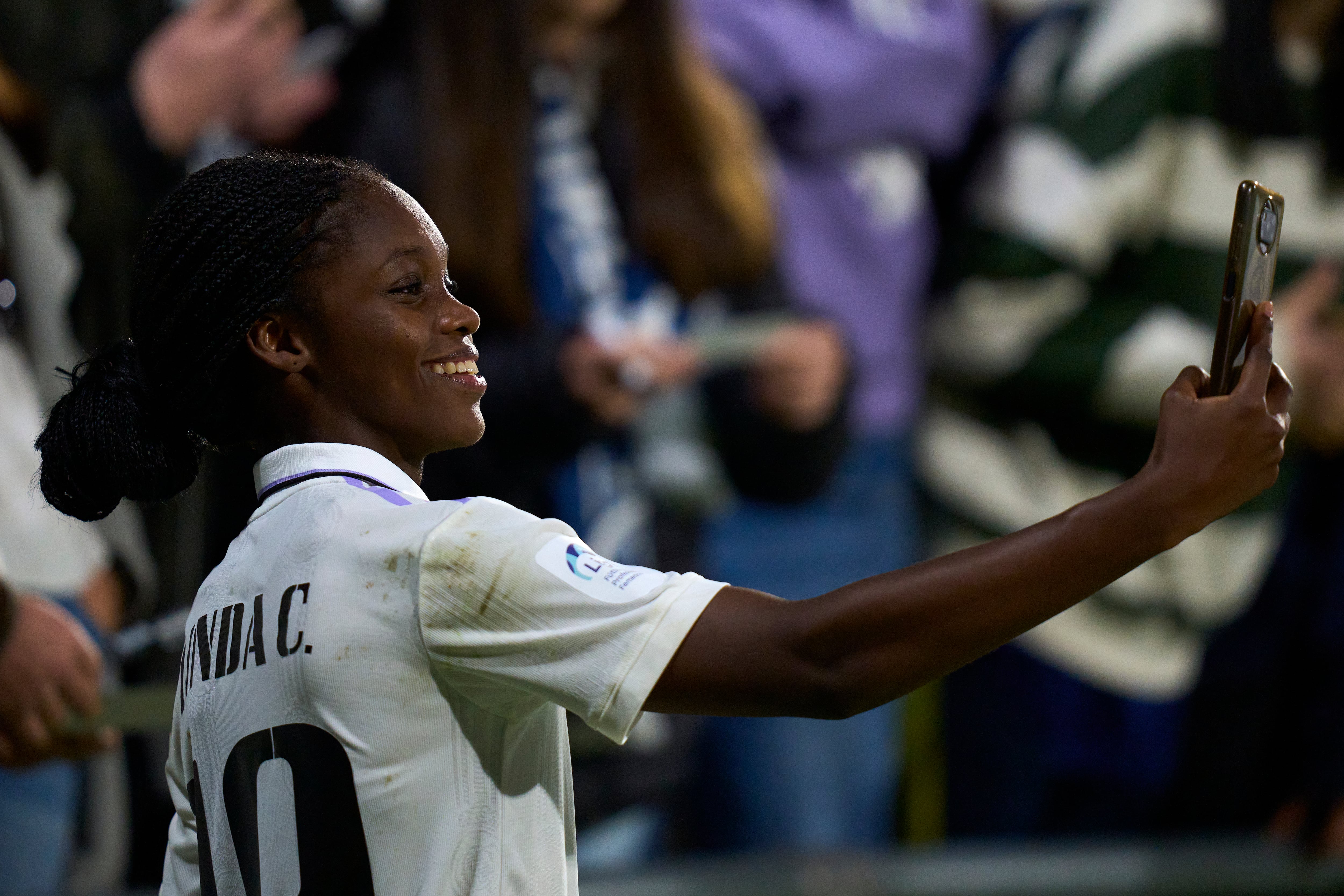 ALCALA DE HENARES, SPAIN - MARCH 12:  Linda Caicedo of Real Madrid taking a selfie with fans after the game during the Liga F match between Atletico de Madrid and Real Madrid on March 12, 2023 in Alcala de Henares, Spain. (Photo by Diego Souto/Quality Sport Images/Getty Images)