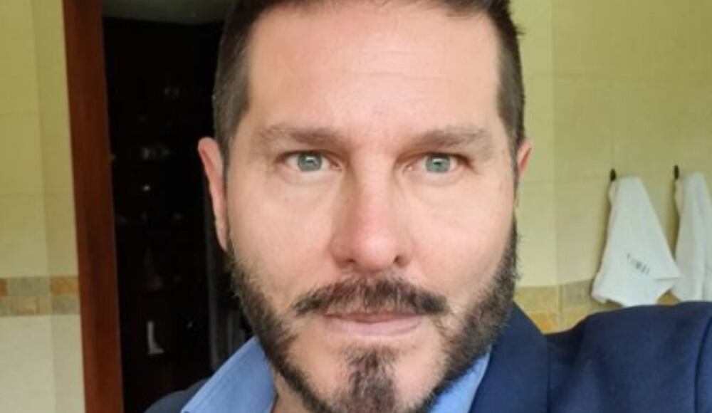 El actor se sometió a una cirugía por una hernia umbilical.