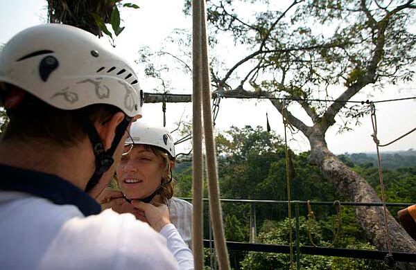 El dosel de la selva es un punto importante en la agenda turística del amazonas.
