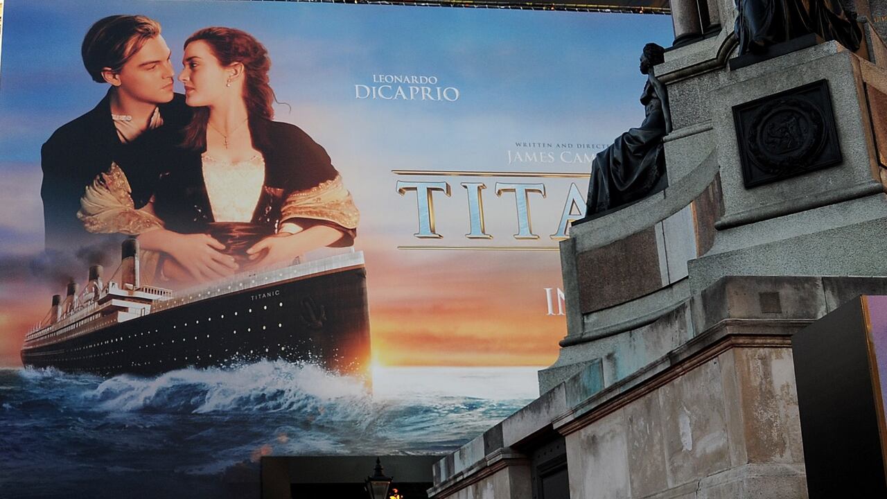 Esta fue una de las vallas promocionales de la película Titanic.
