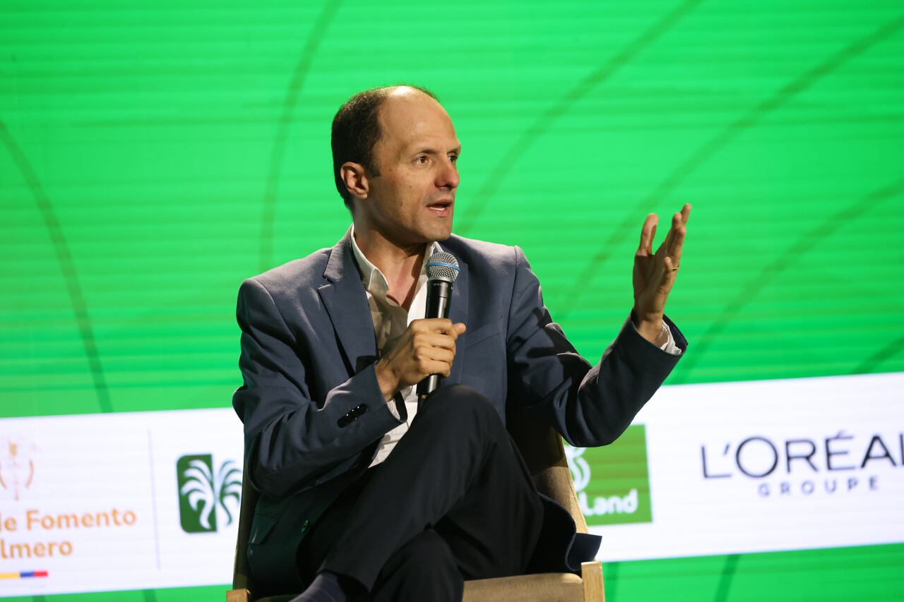 Andrés Zuluaga en cumbre de sostenibilidad. 
