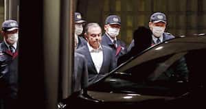 Ghosn en el ojo del huracán: El 25 de abril un tribunal de Tokio autorizó la liberación bajo fianza de Carlos Ghosn, expresidente de Renault-Nissan. Este caso se convirtió en uno de los más emblemáticos del mundo de los negocios. Estados Unidos acusó al poderoso empresario de esconder 140 millones de dólares, que debía recibir al retirarse y de malversación de fondos. Hasta el día de hoy se declara inocente.