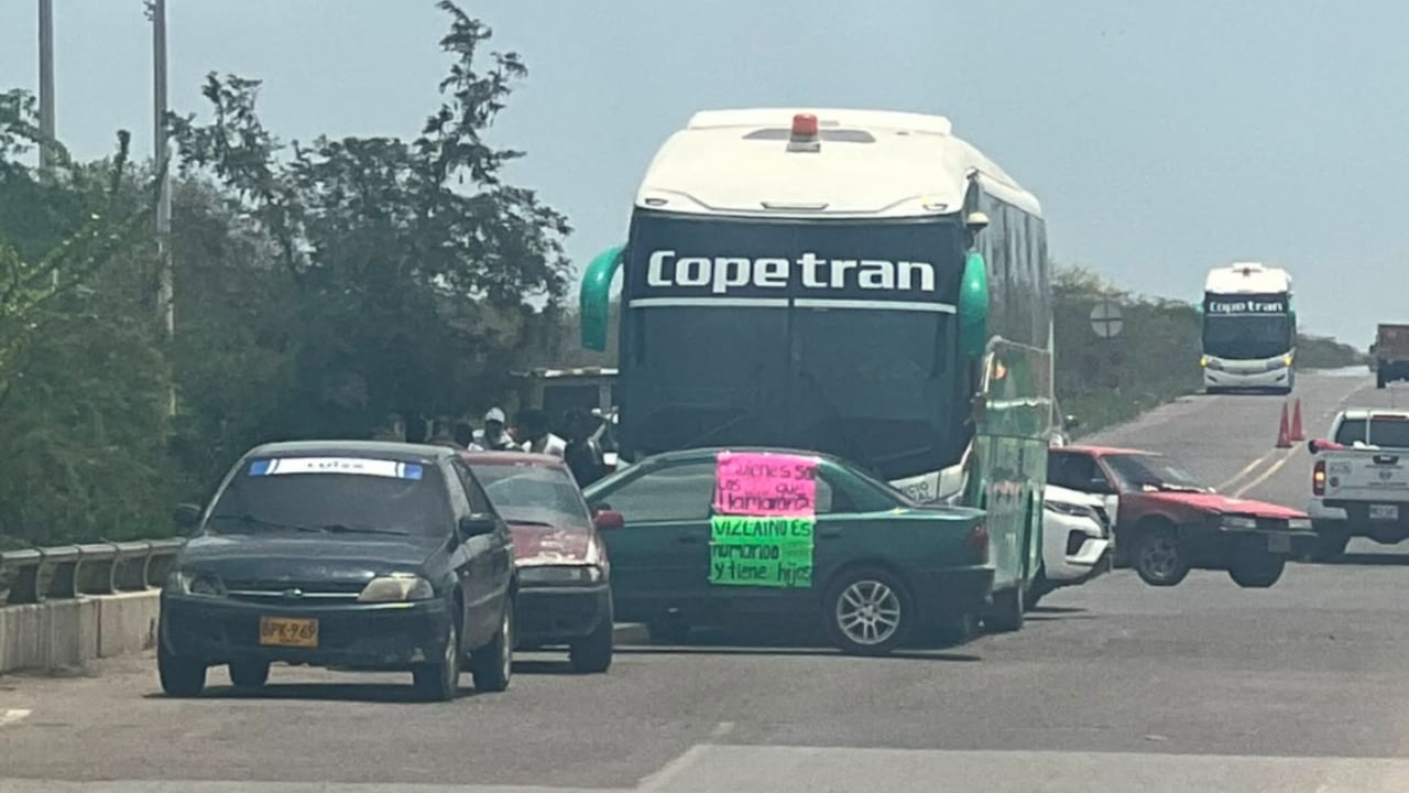 Bloqueos en La Guajira.