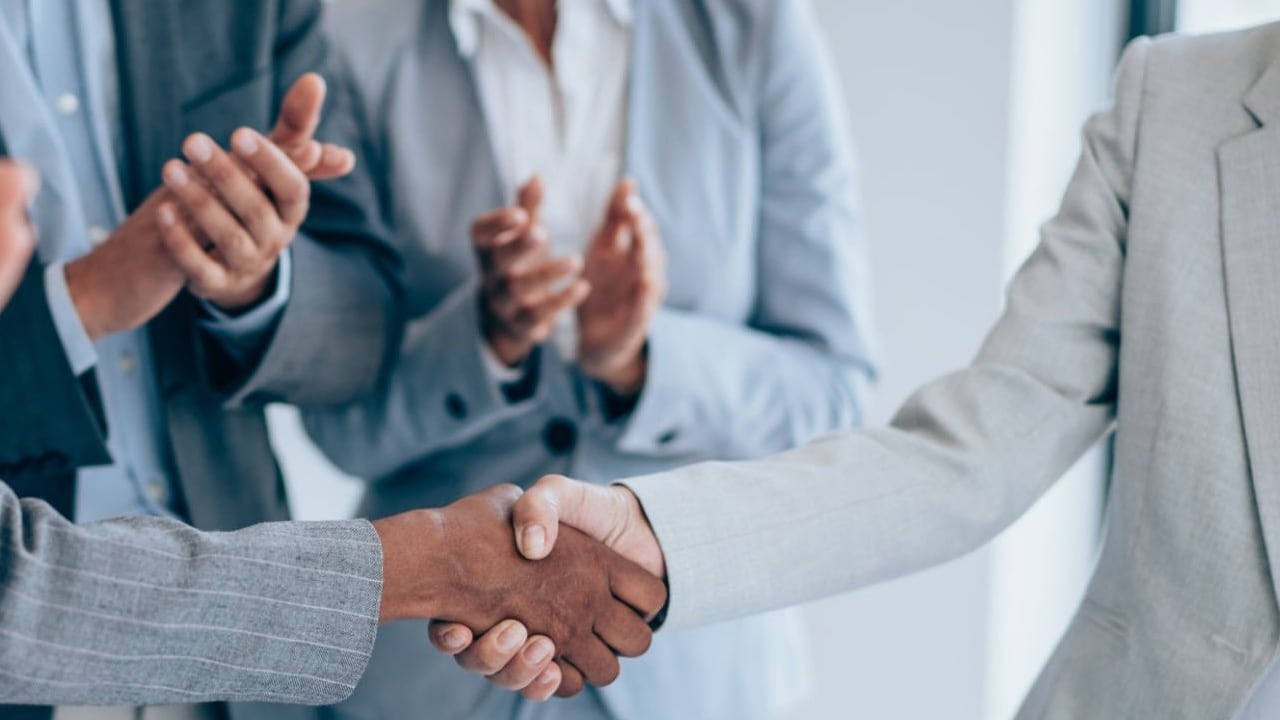 Actualice su hoja de vida y postúlese hoy mismo.