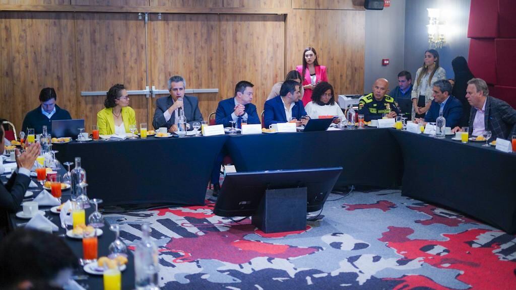 Luis Fernando Velasco, nuevo Mininterior