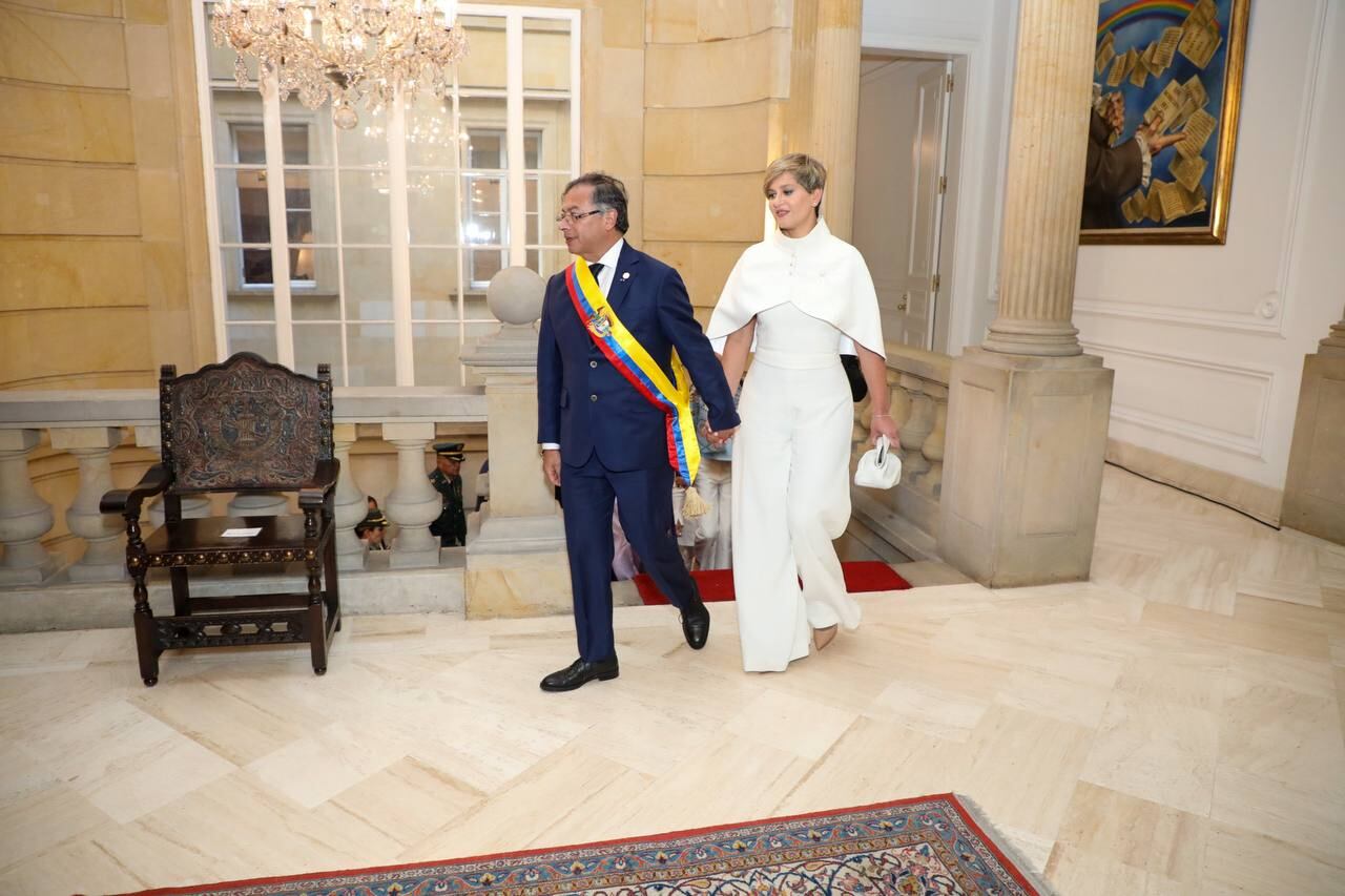 Verónica Alcocer querría aspirar a la presidencia de Colombia. Lo dice su carácter, según el estratega Ángel Beccassino.