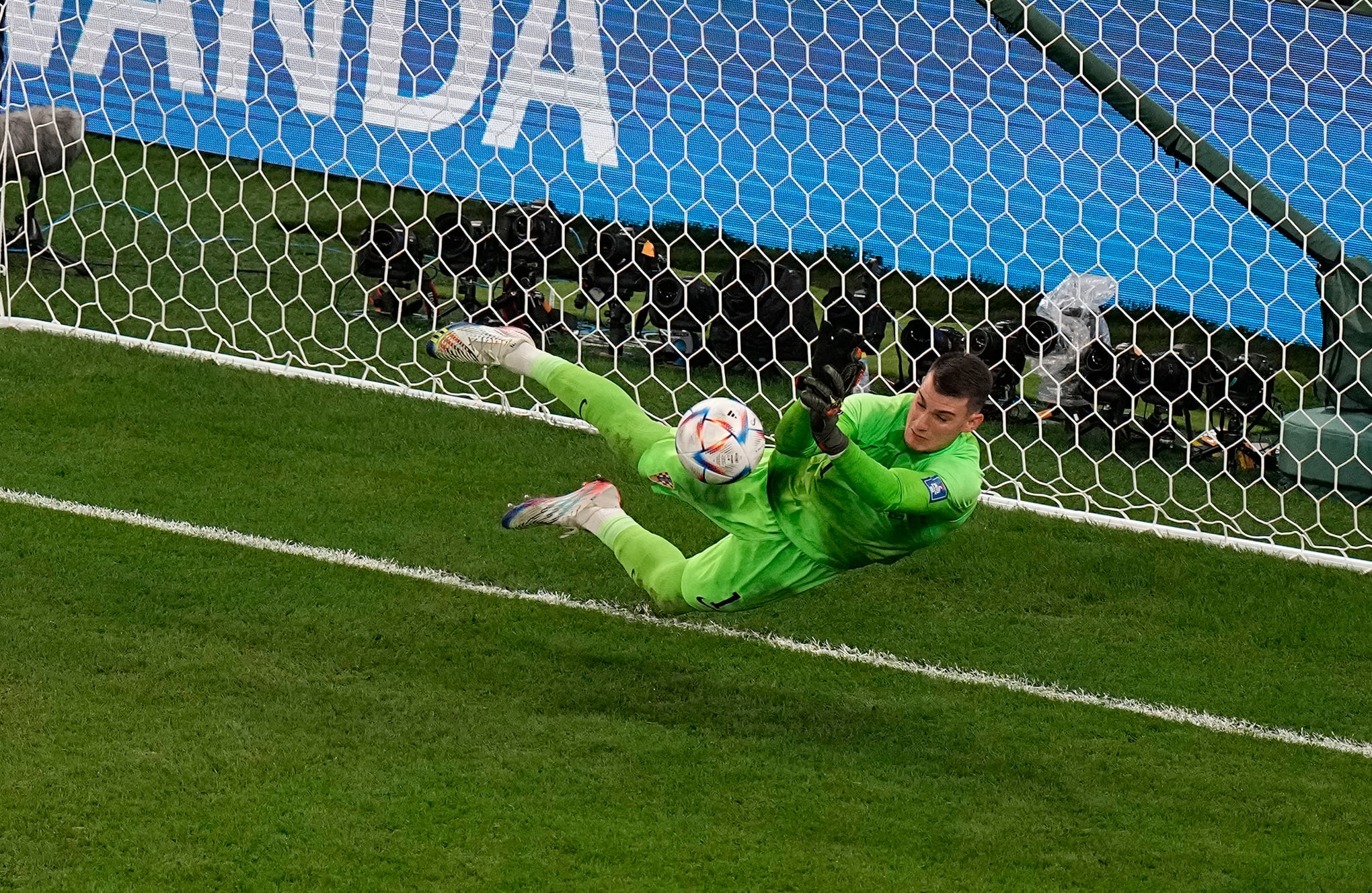 En imágenes : Así se vivieron los primeros partidos de cuarto de final en Qatar 2022