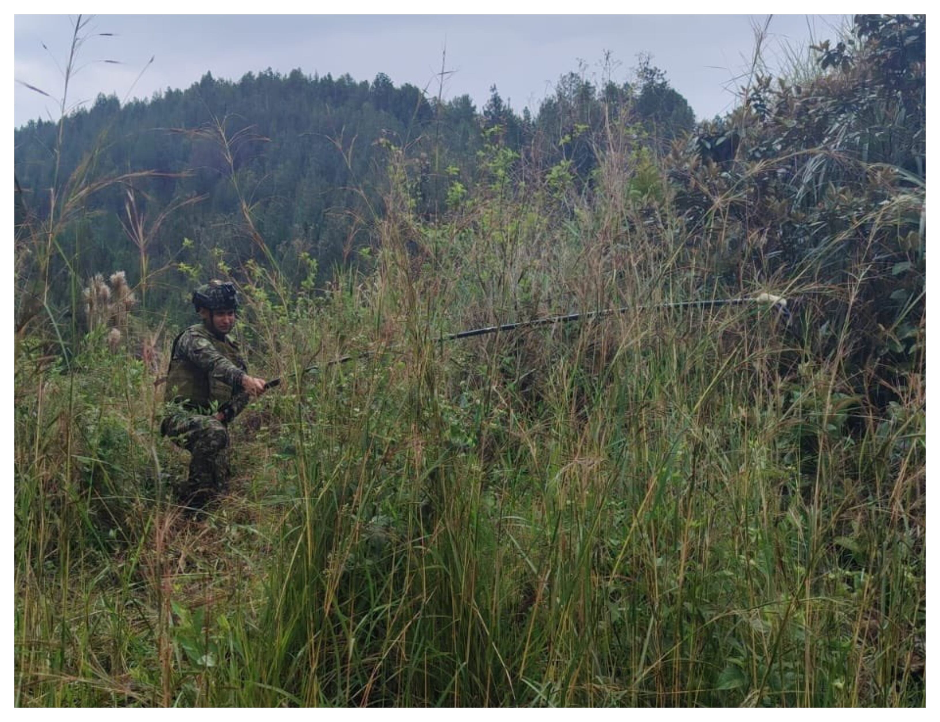 Militares desactivan explosivos en Suárez, Cauca.