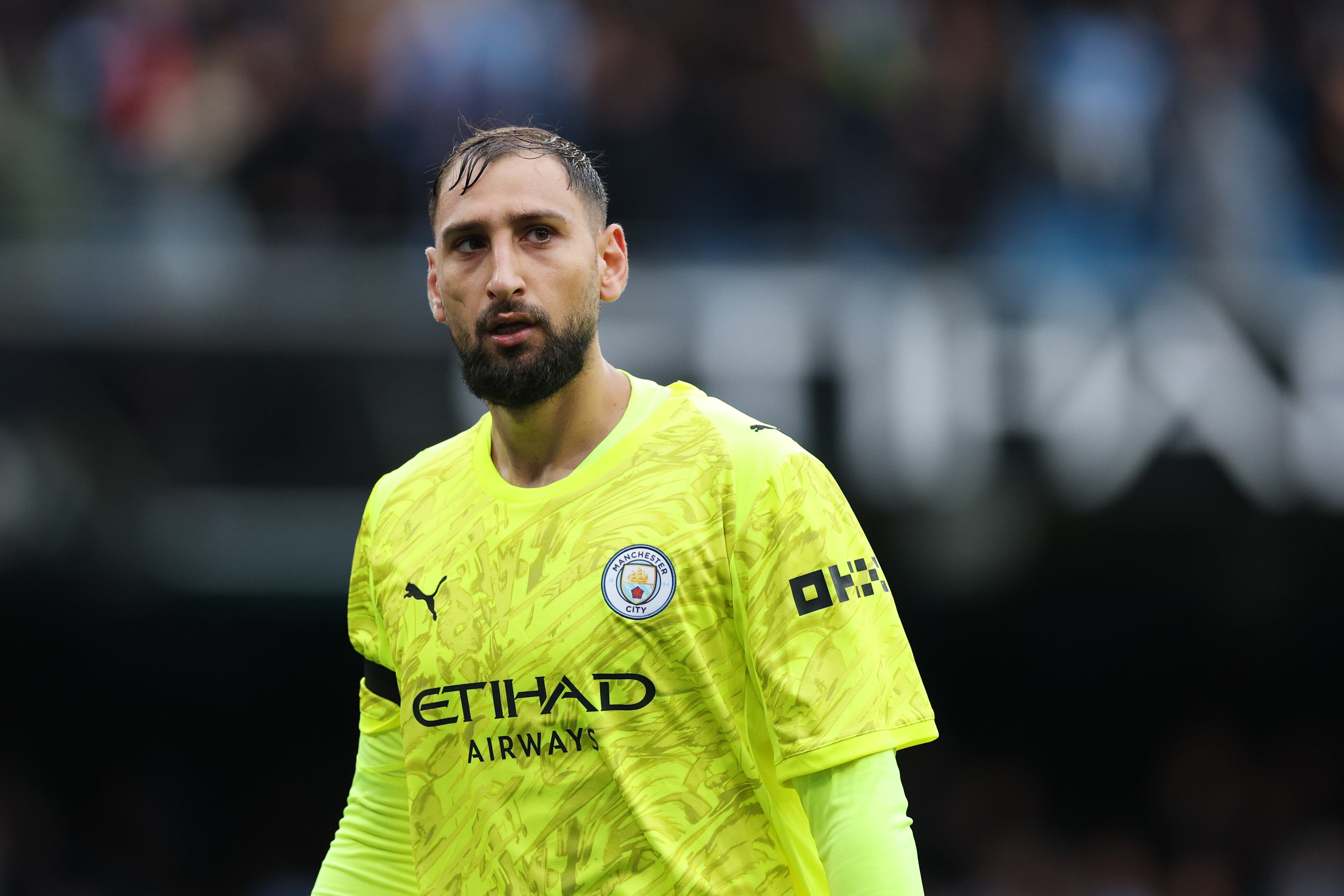 MANCHESTER, ENGLAND - SEPTEMBER 14: Gianluigi Donnarumma of Manchester City during the Premier League match between Manchester City and Manchester United at Etihad Stadium on September 14, 2025 in Manchester, England. (Photo by Michael Regan/Getty Images)