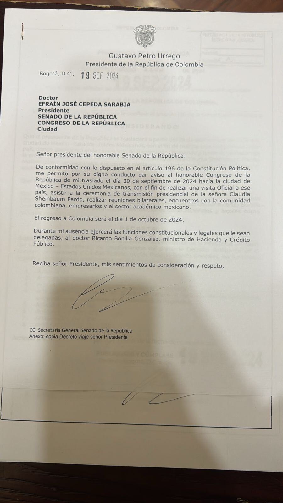 Documento Petro - Congreso - viaje
