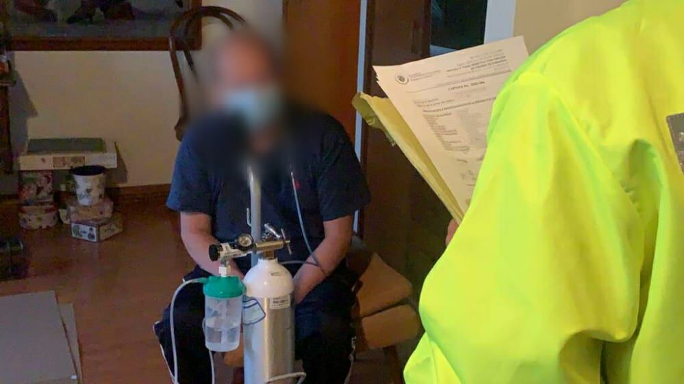 Funcionario de la Procuraduría detenido por corrupción.